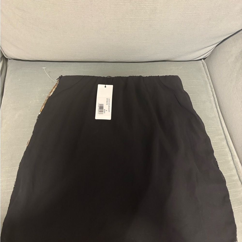 Molly Bracken Black and Gold Sequin Pencil mini Skirt NWT - Picture 2 of 5